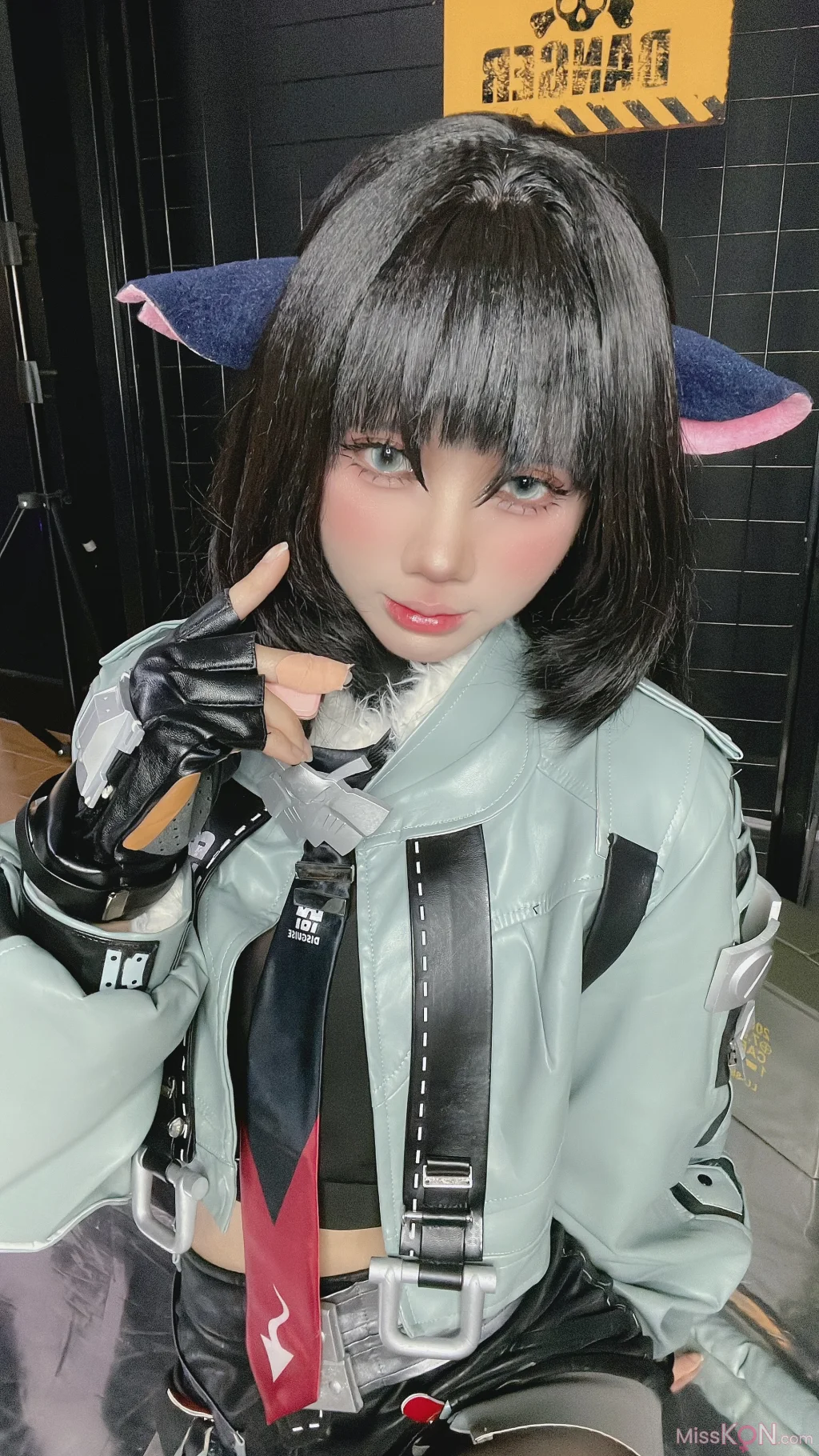 Coser@PoppaChan: Jane Doe (132 photos + 11 videos)