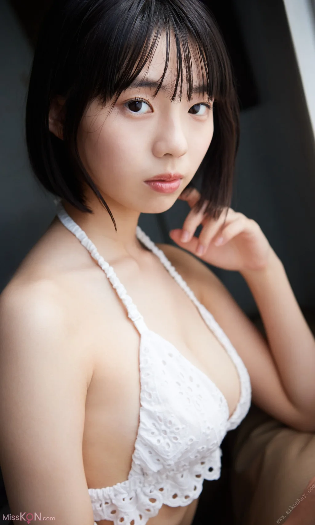 [JP] Kikuchi Hina (菊地姫奈): 週プレ Photo book 「20th Anniversary Vol.1」 (180 photos)
