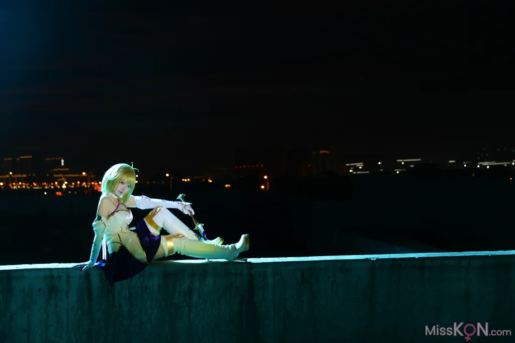 Coser@G44不会受伤: FGO 白色月姬 (22 photos)