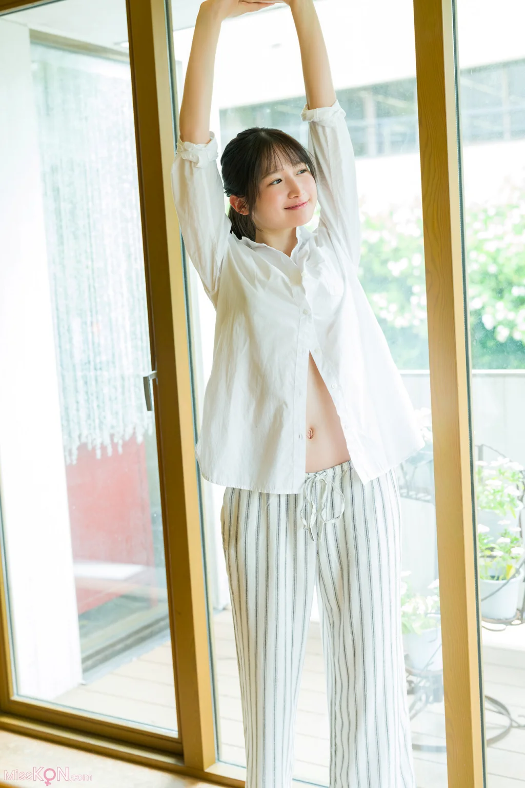 [JP] Kaiga Kotori (貝賀琴莉): FLASHデジタル写真集 君の知らないワタシ (79 photos)
