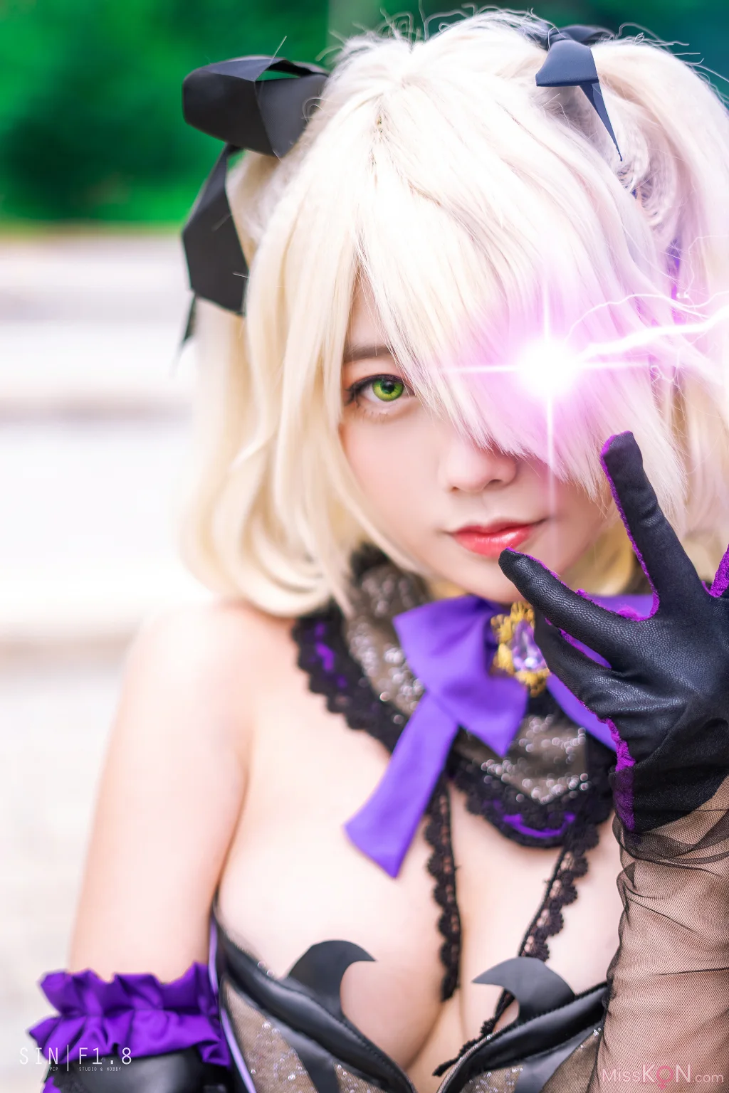 Coser@Messie Huang: Fischl Genshin Impact (15 photos)