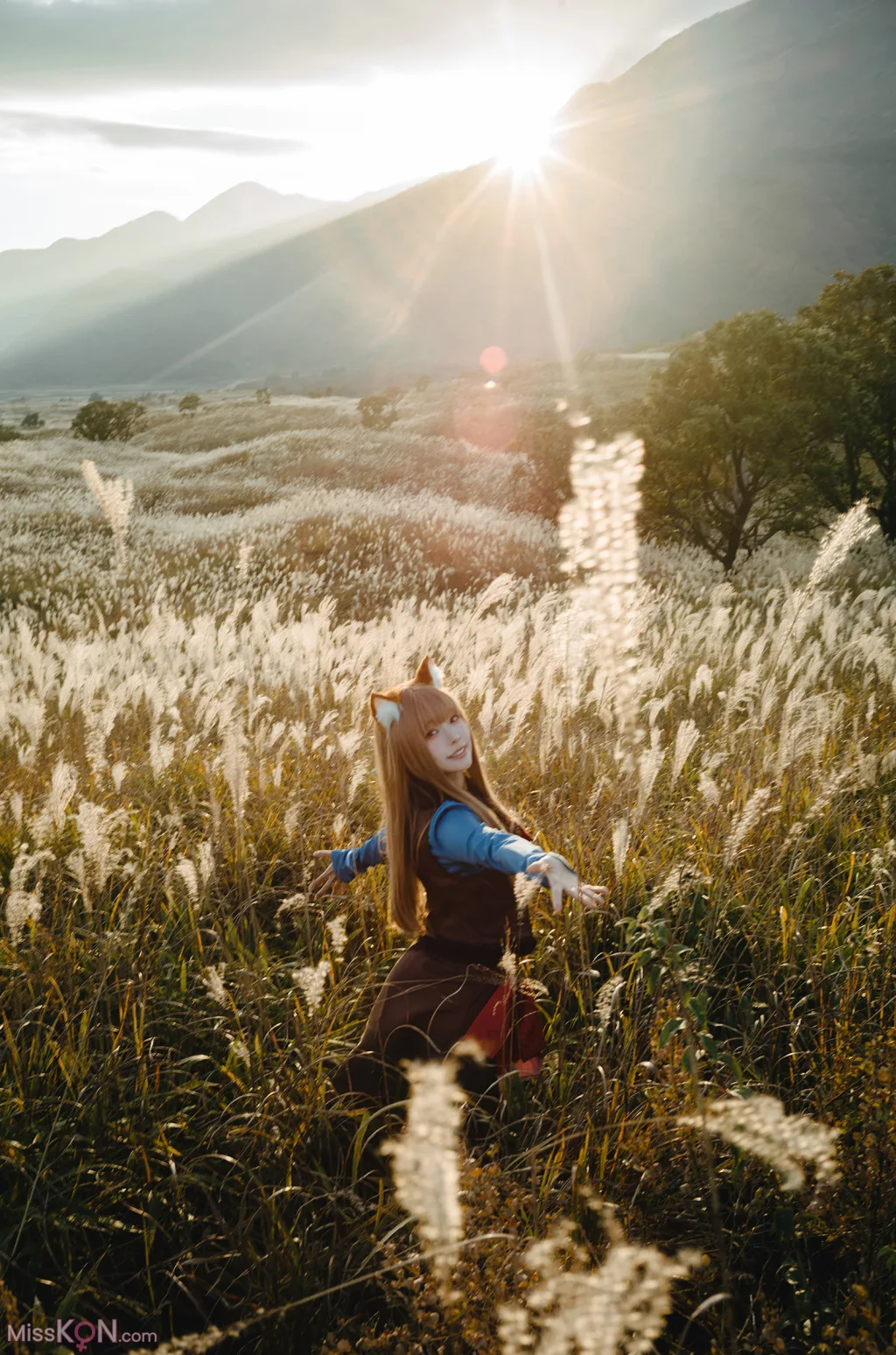 Coser@Ely_eee (ElyEE子): Soft Glow 狼與暖陽 (52 photos + 1 video) 2 Coser@Ely_eee (ElyEE子): Soft Glow 狼與暖陽 (52 photos + 1 video) 2
