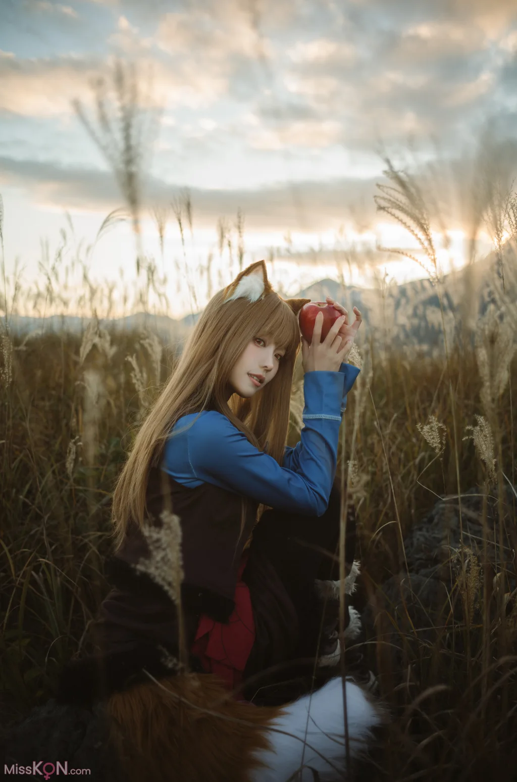 Coser@Ely_eee (ElyEE子): Soft Glow 狼與暖陽 (52 photos + 1 video) 8 Coser@Ely_eee (ElyEE子): Soft Glow 狼與暖陽 (52 photos + 1 video) 8