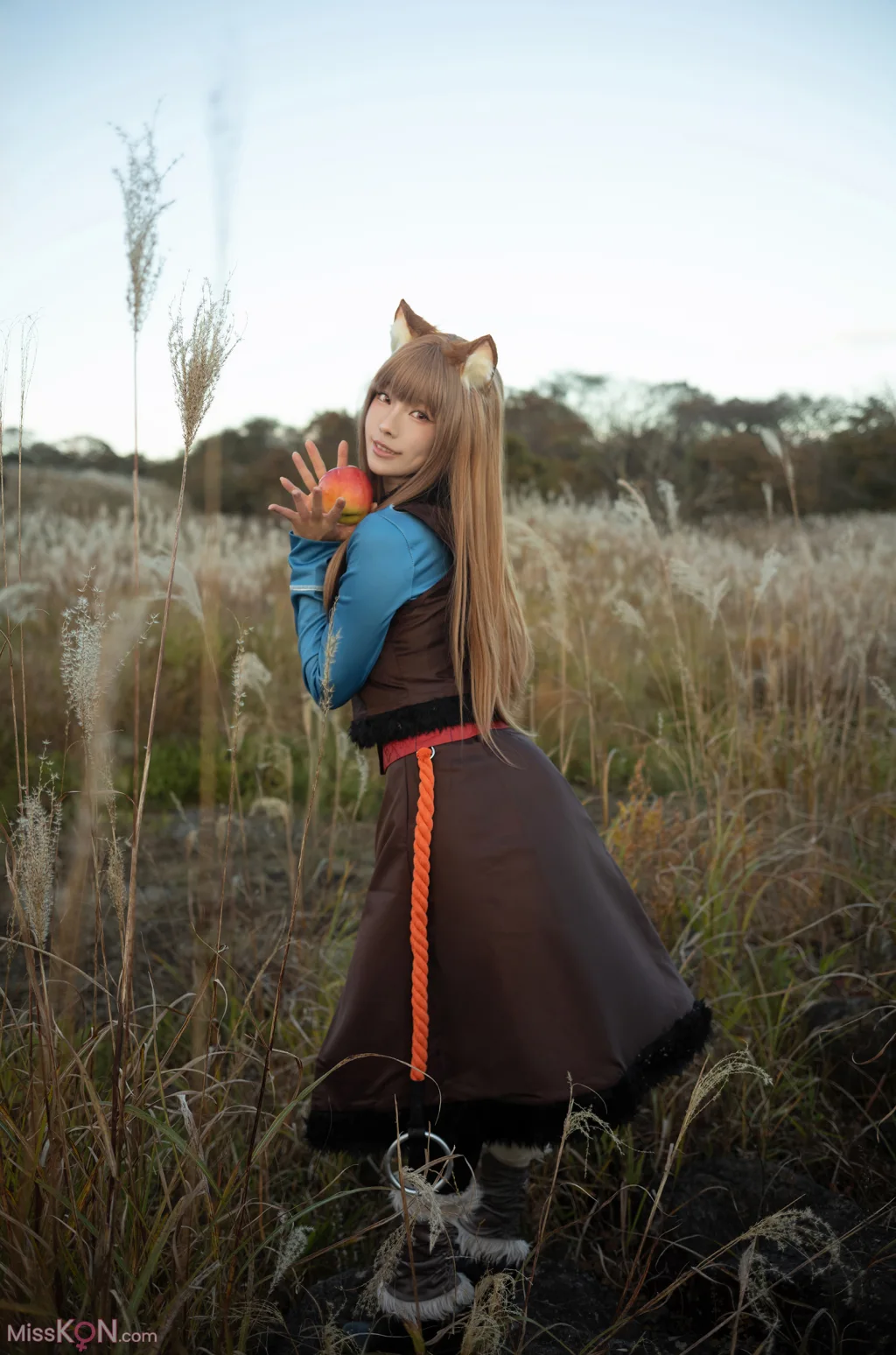 Coser@Ely_eee (ElyEE子): Soft Glow 狼與暖陽 (52 photos + 1 video) 3 Coser@Ely_eee (ElyEE子): Soft Glow 狼與暖陽 (52 photos + 1 video) 3