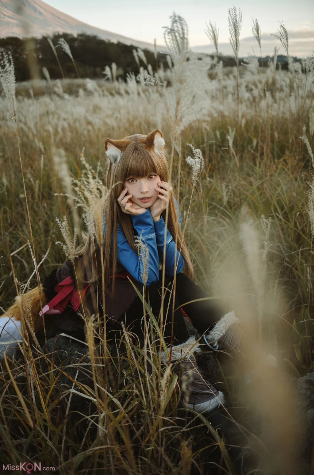 Coser@Ely_eee (ElyEE子): Soft Glow 狼與暖陽 (52 photos + 1 video) 10 Coser@Ely_eee (ElyEE子): Soft Glow 狼與暖陽 (52 photos + 1 video) 10
