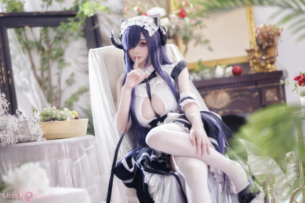 Coser@叉子宝宝: 舰长图 碧蓝航线 奥古斯特女仆 (14 photos)