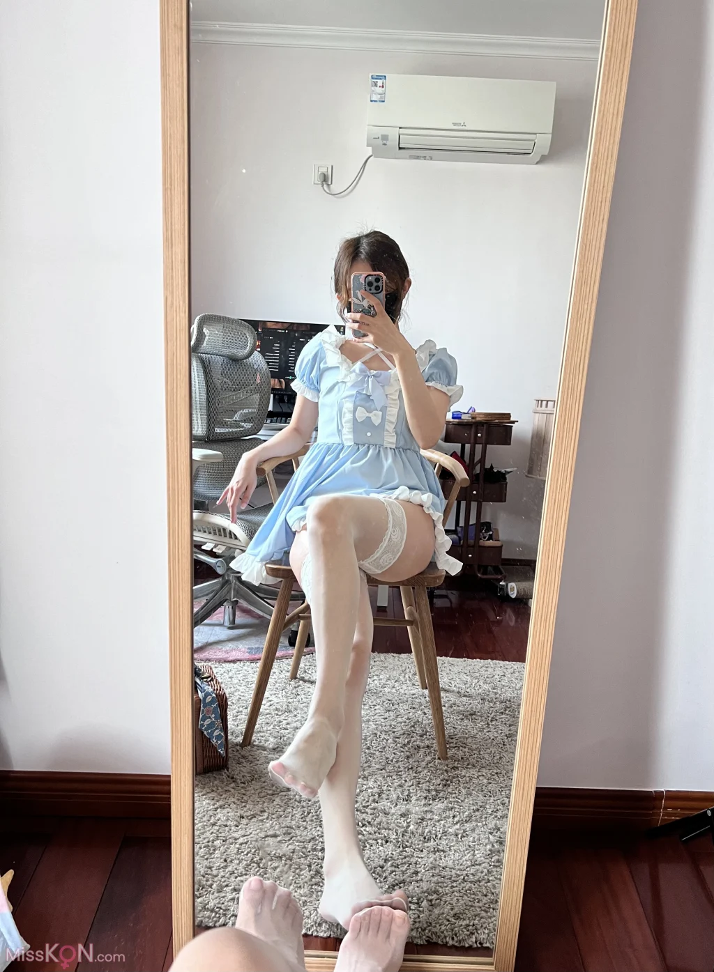 Coser@51酱: 2023年03月真爱粉 (58 photos + 5 videos)