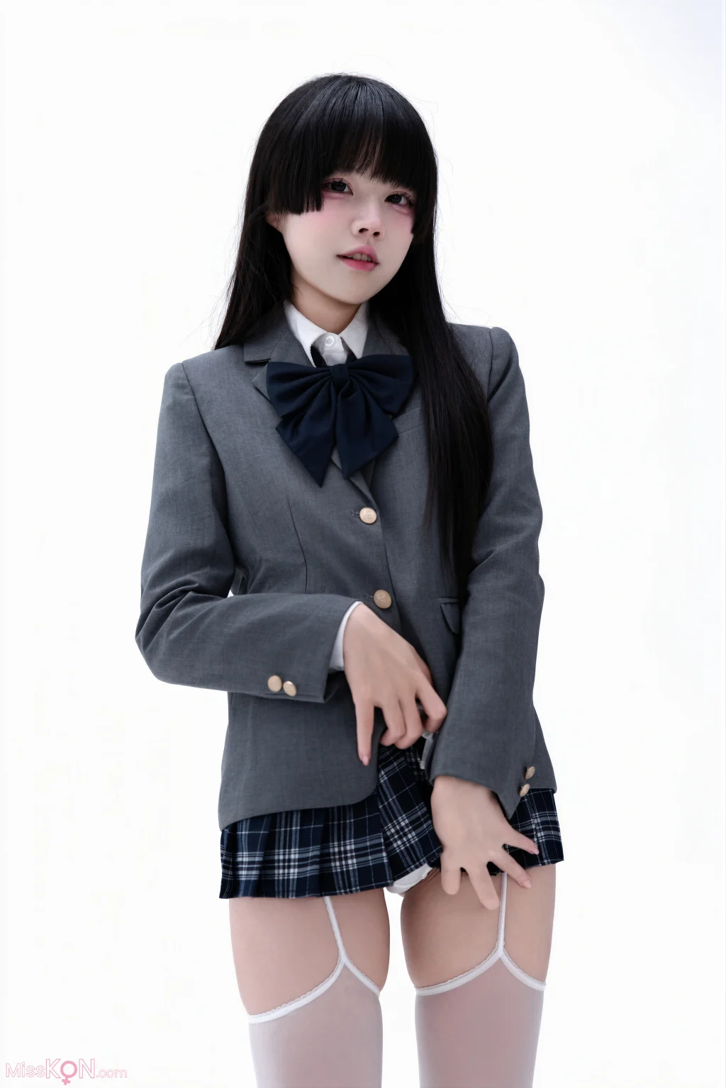 Coser@清水凪: 后辈的制服4 (66 photos)
