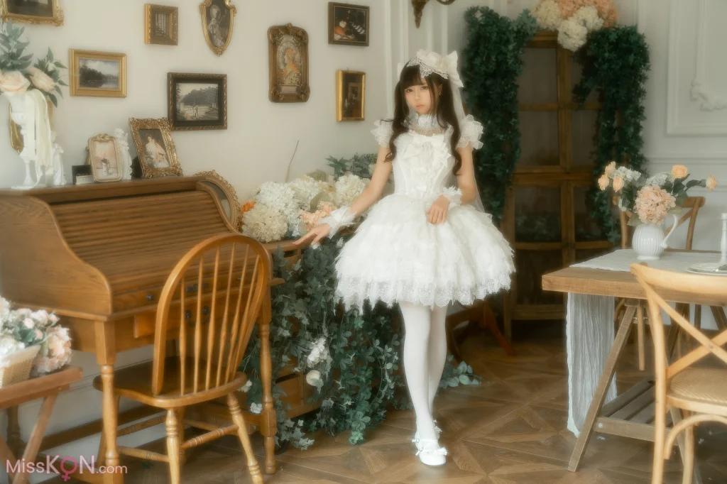 Coser@铁手叫兽: 出嫁的小蛋糕 (20 photos + 1 video) Coser@铁手叫兽: 出嫁的小蛋糕 (20 photos + 1 video)