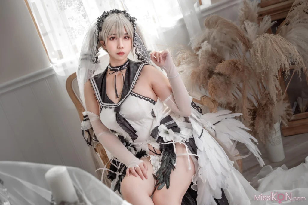 Coser@魅瞳Meroko: 可畏 梳妆的 大小姐 (41 photos)