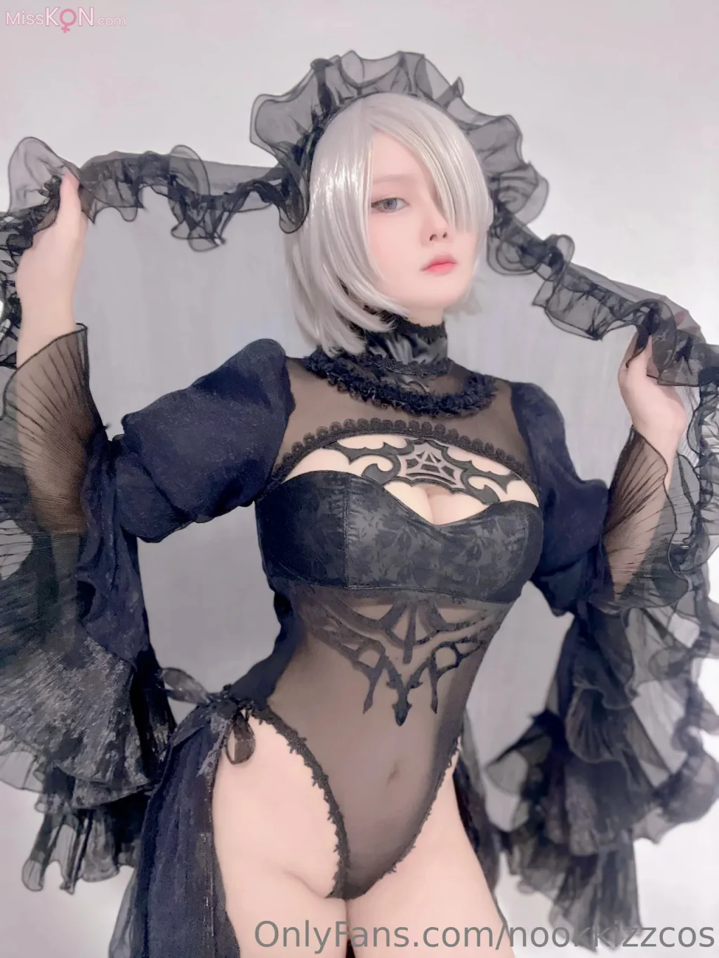 Coser@nookkizzcos: 2B (13 photos)