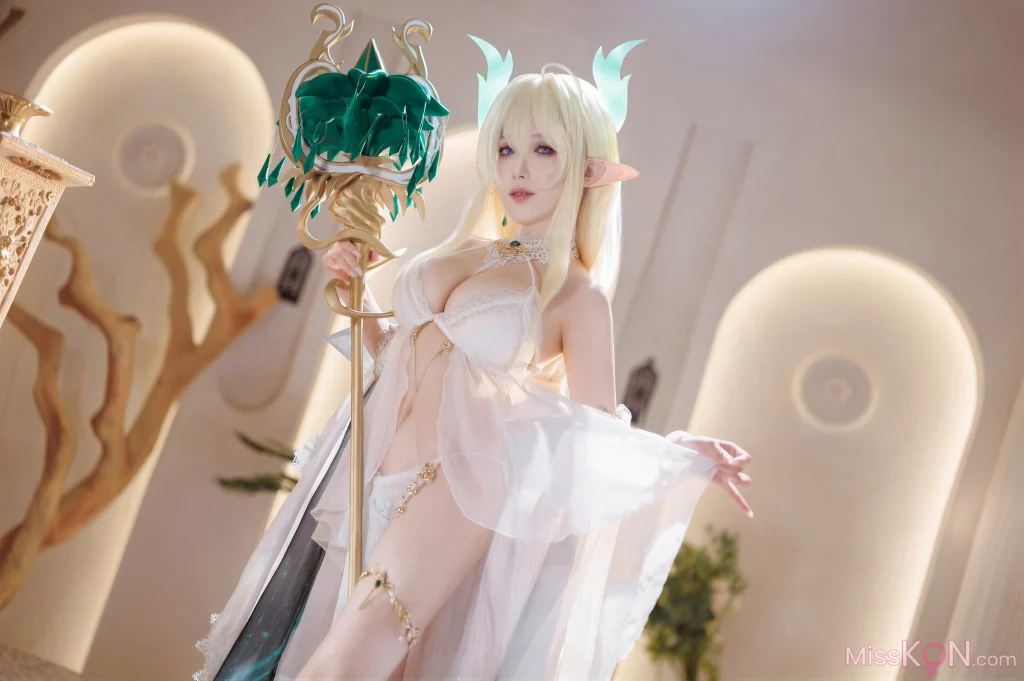 Coser@封疆疆v: 碧蓝航线 金狮 (27 photos) 19 Coser@封疆疆v: 碧蓝航线 金狮 (27 photos) 19