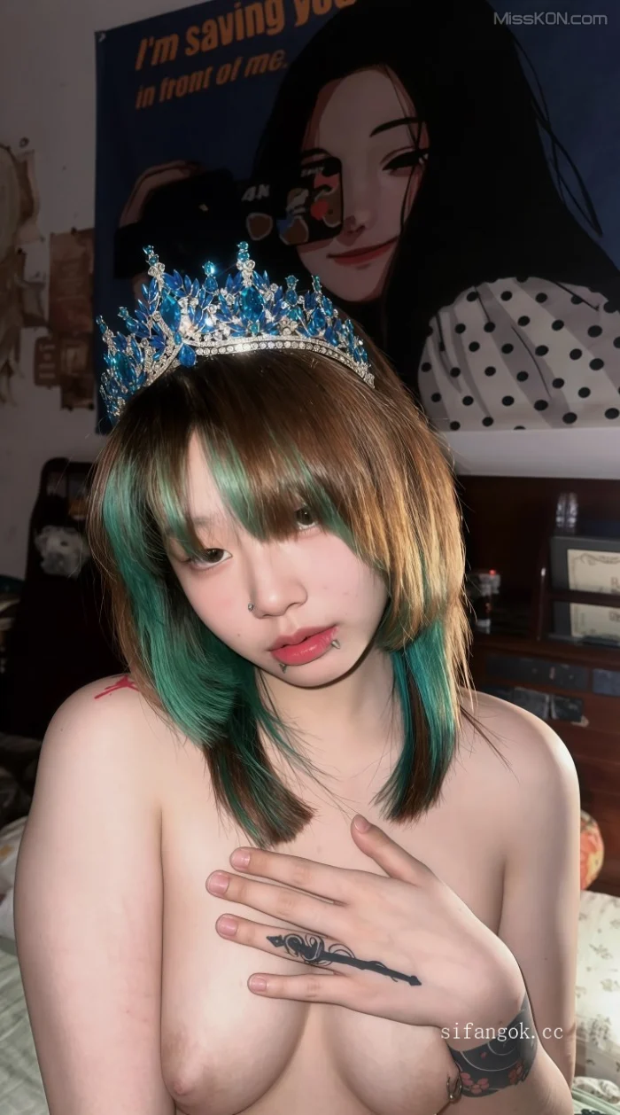 [OtherXXX] 白龙: 精神小妹 SVIP福利裸舞 顶级嫩妹 (100 photos + 66 videos)