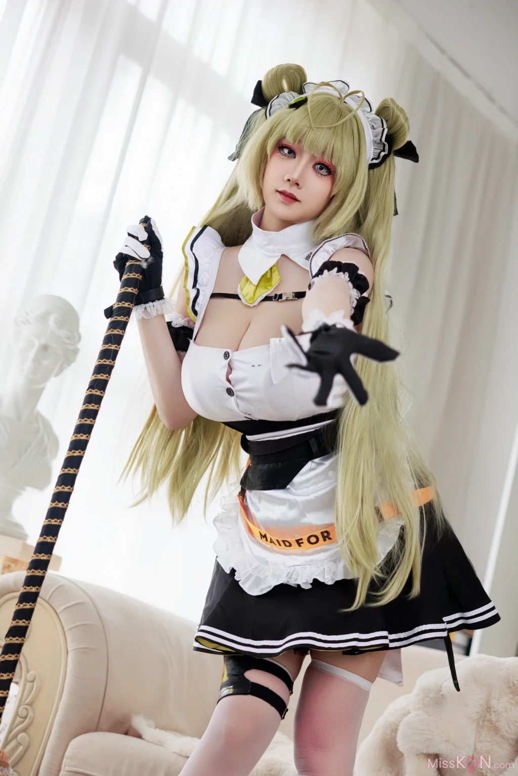 Coser@阿雪雪: 胜利女神 妮姬 索达 女仆 (93 photos + 1 video)