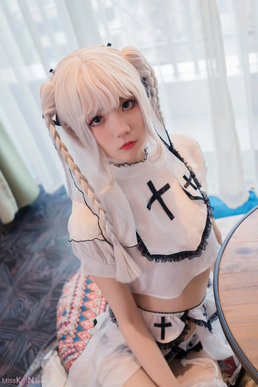Coser@五更百鬼: 圣女 吊带白丝 (36 photos)