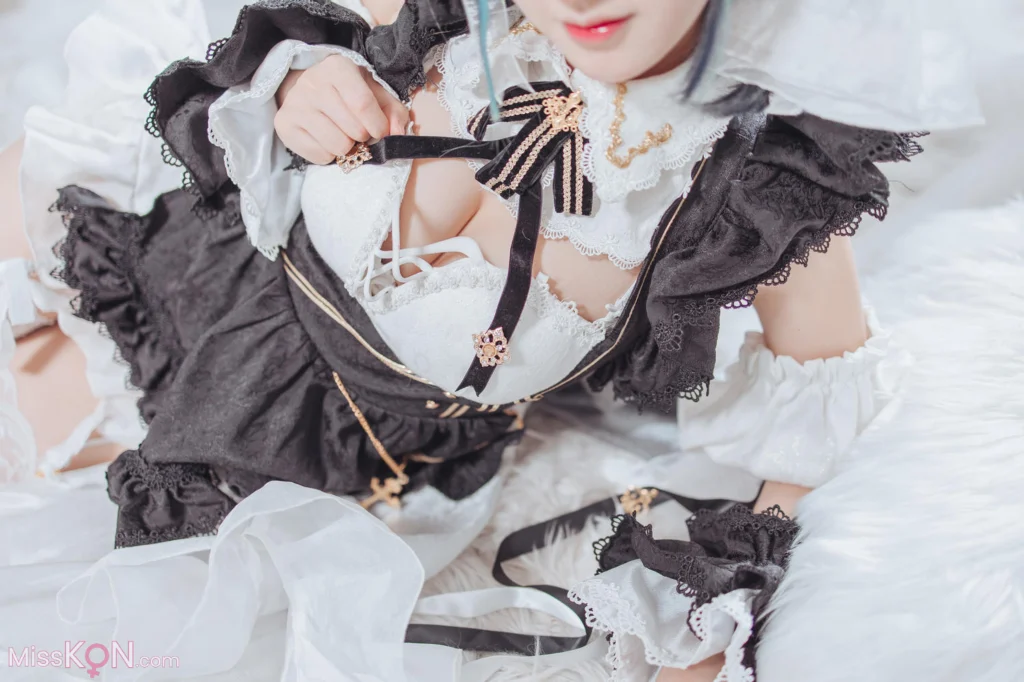 Coser@羽生三未: 碧蓝航线 柴郡 (35 photos)