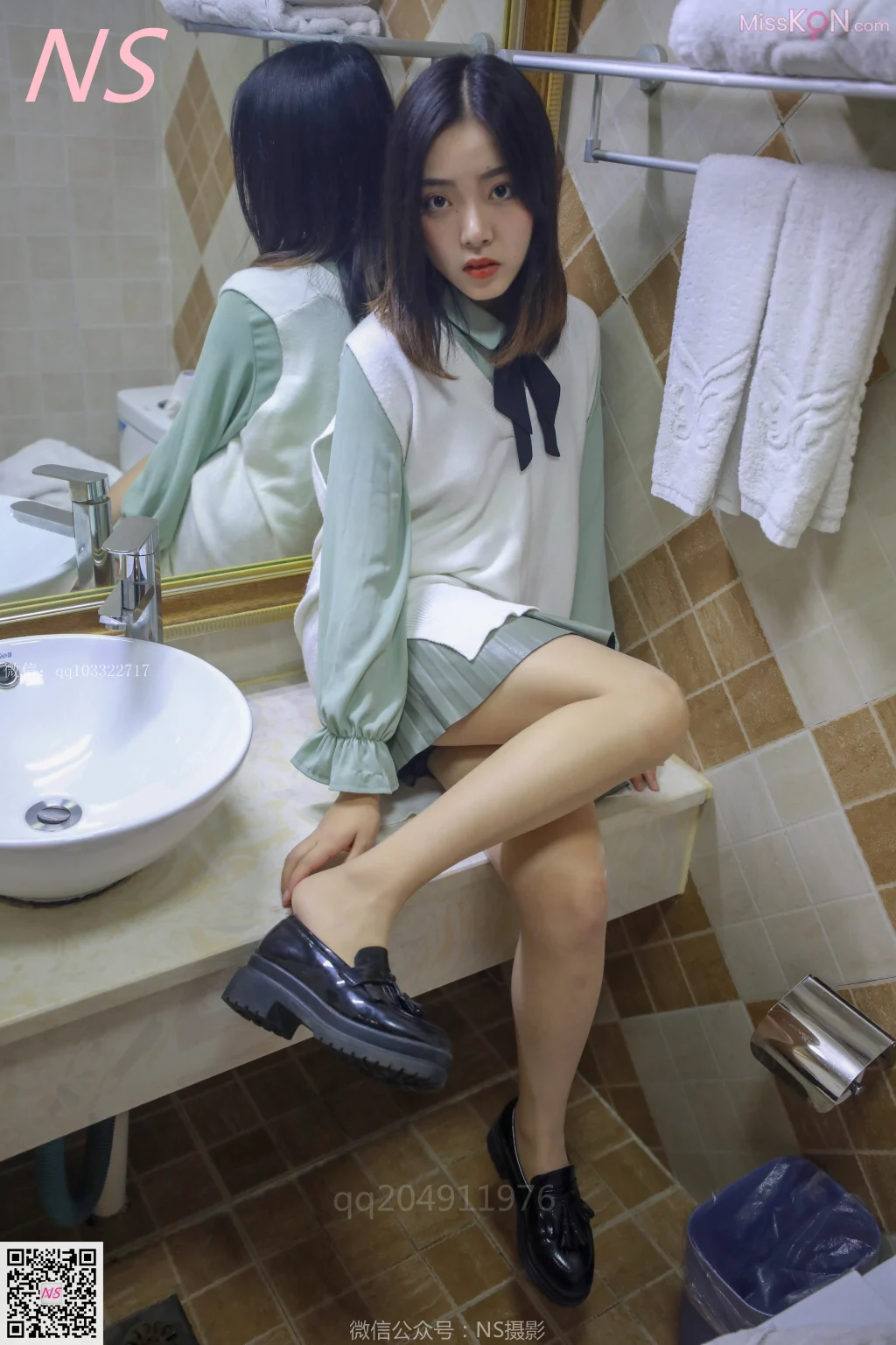 [NS纳丝摄影] No.147: 洋洋室内肉丝 (31 photos)
