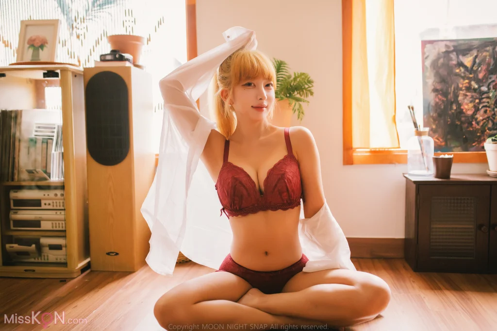 [Moon Night Snap] Cherry (탑체리): Daytime Record (80 photos)