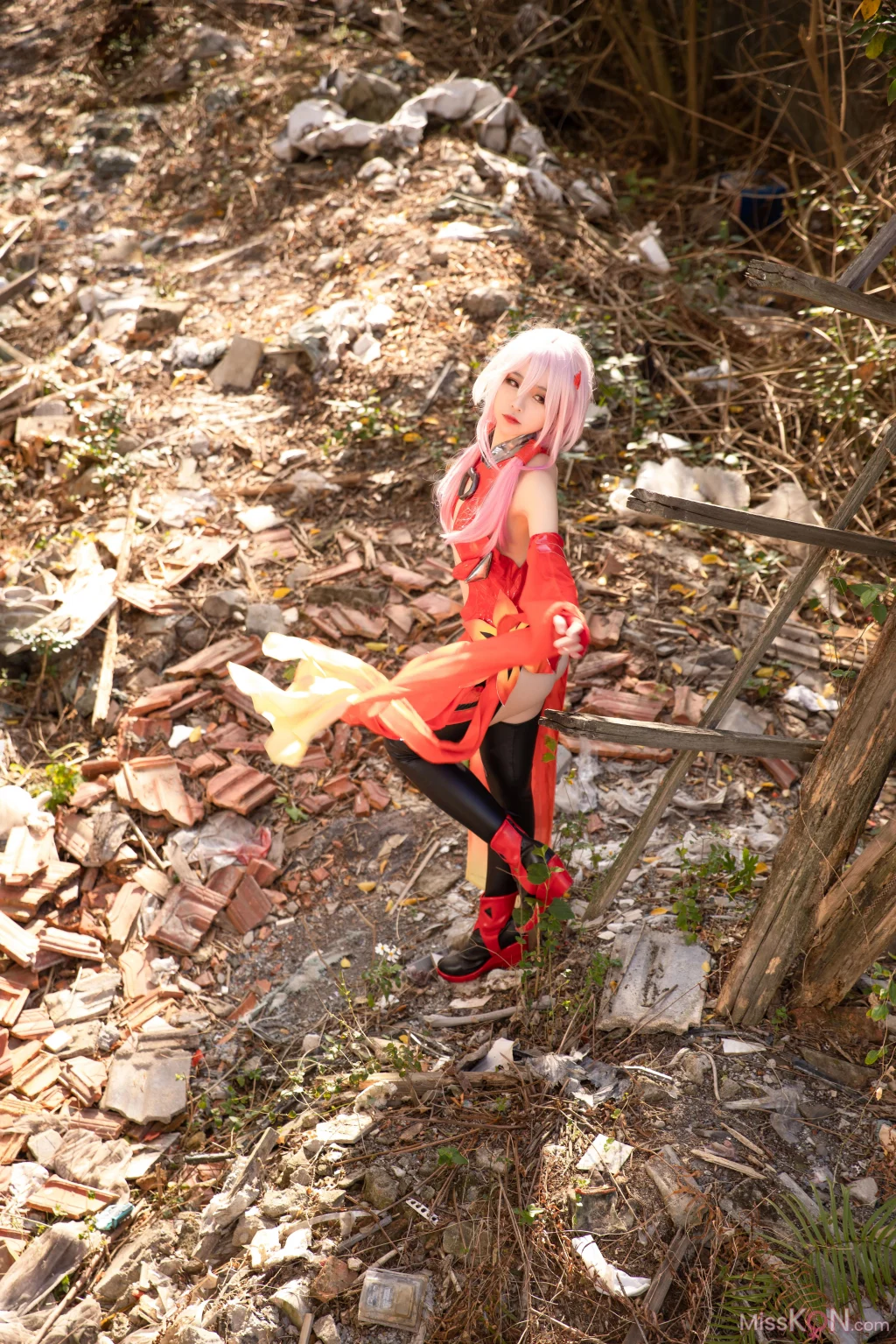 Coser@G44不会受伤: 楪祈 (20 photos)