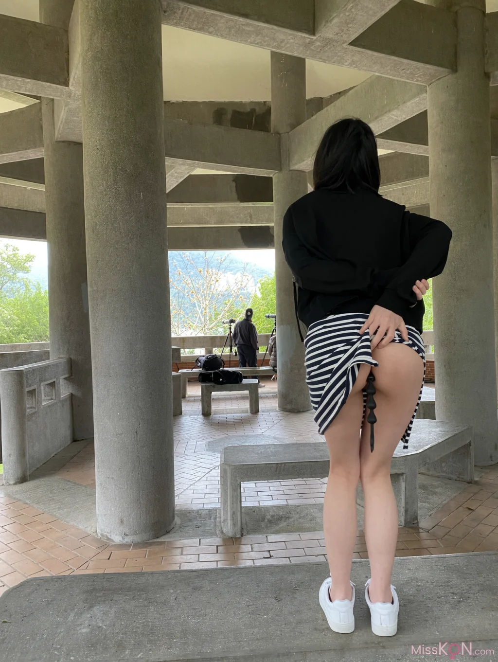 [OtherXXX] 小奴(小洞物): 肛塞少女露出福利订阅 #01 (137 photos + 72 videos)