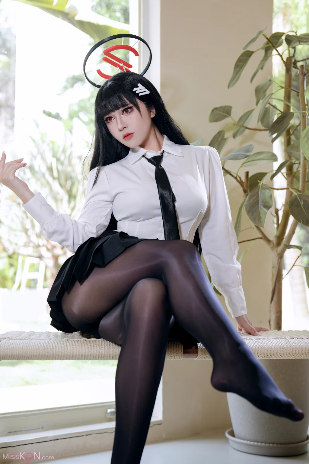 Coser@半半子: 蔚蓝档案 调月莉音 制服+竞泳 (64 photos + 5 videos)