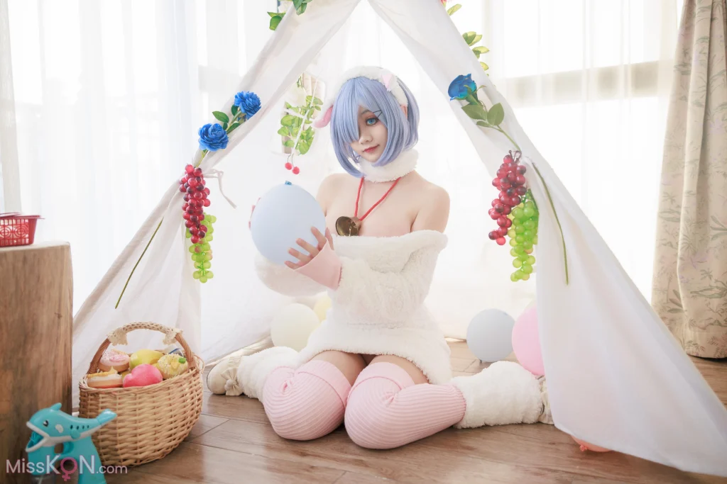 Coser@阿雪雪: 蕾姆小羊 (24 photos + 3 videos)