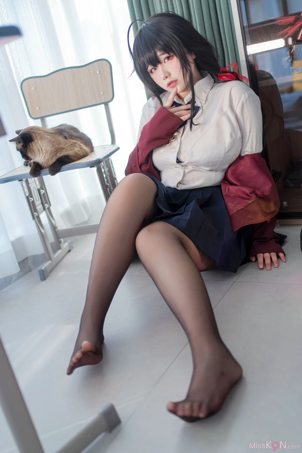 Coser@阿半今天很开心: 碧蓝航线-大凤 jk (125 photos)
