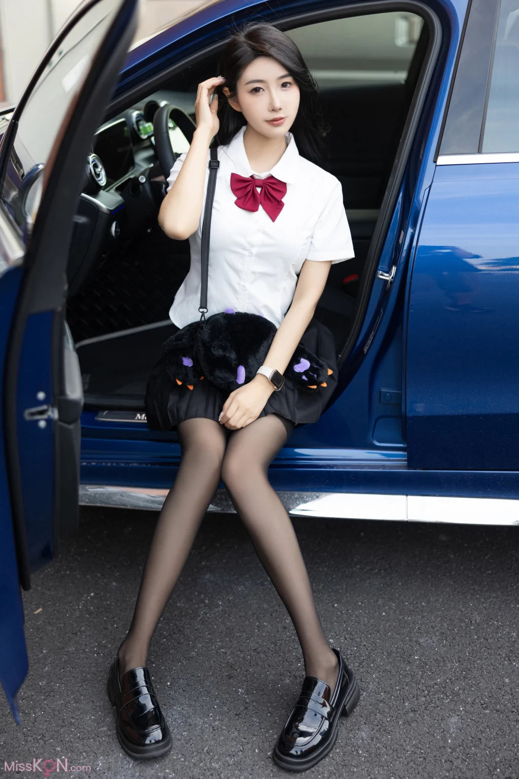 [内购无水印] 苏苏阿: 秀人网模特 JK套装 真空凸点 (87 photos)