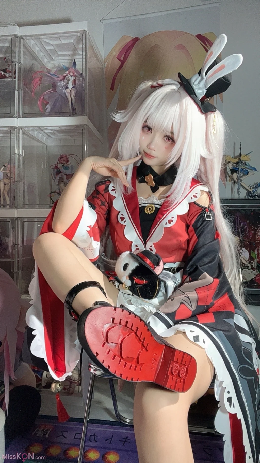 Coser@白栎Shirly: 火花 (148 photos + 25 videos)