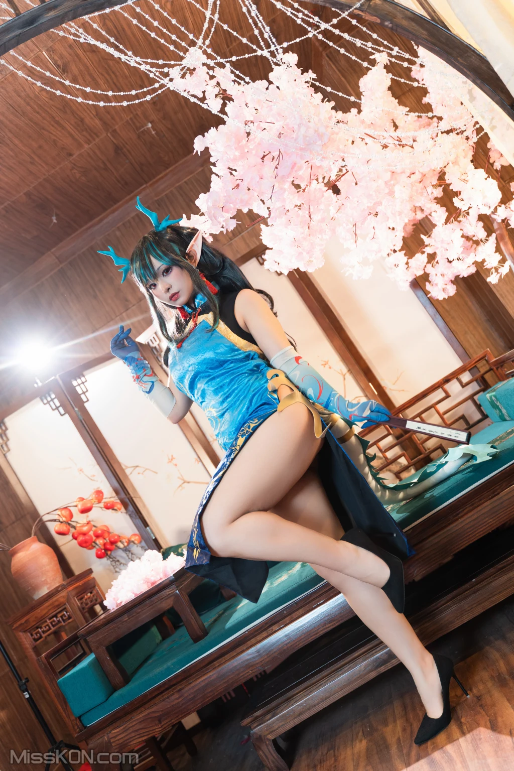 Coser@小和甜酒 & 橙风千雅: 明日方舟年夕旗袍双人御守 (199 photos) 12 Coser@小和甜酒 & 橙风千雅: 明日方舟年夕旗袍双人御守 (199 photos) 12