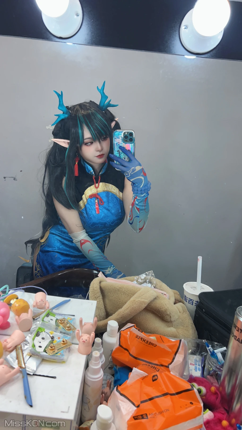 Coser@小和甜酒 & 橙风千雅: 明日方舟年夕旗袍双人御守 (199 photos) 15 Coser@小和甜酒 & 橙风千雅: 明日方舟年夕旗袍双人御守 (199 photos) 15