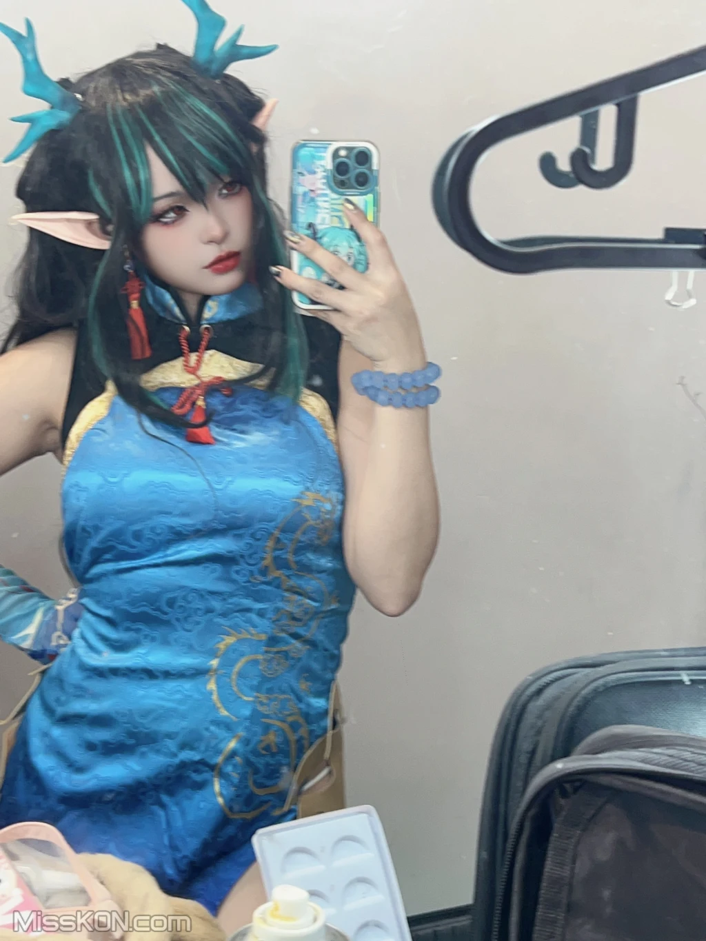 Coser@小和甜酒 & 橙风千雅: 明日方舟年夕旗袍双人御守 (199 photos) 0 Coser@小和甜酒 & 橙风千雅: 明日方舟年夕旗袍双人御守 (199 photos) 0