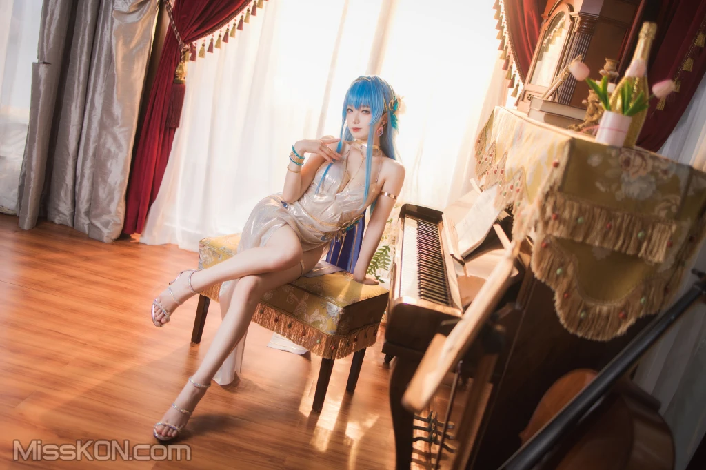 Coser@封疆疆v: NIKKE 胜利女神 海伦娜 (36 photos) 