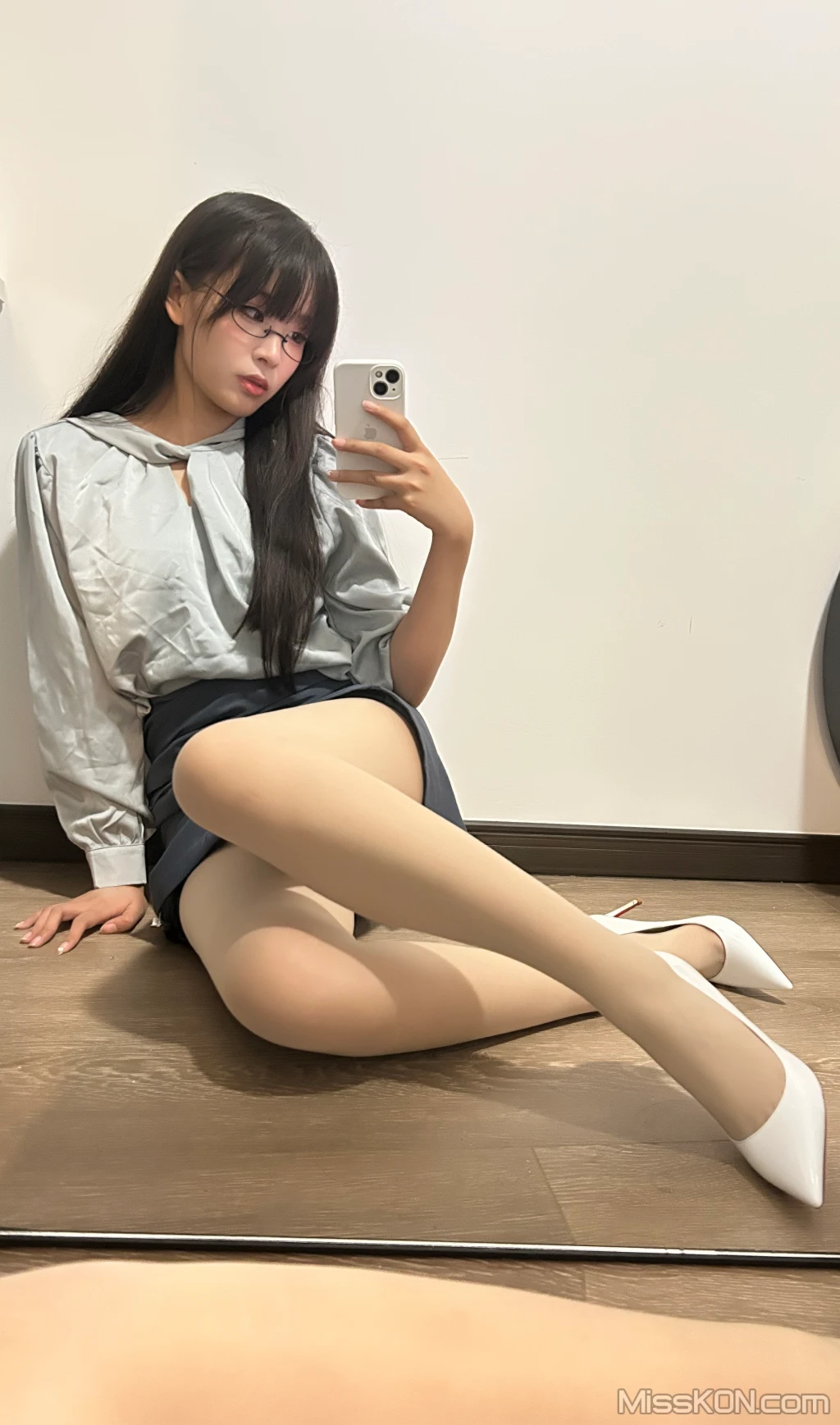 Coser@轩萧学姐: 蓝裙ol (190 photos ) 12 Coser@轩萧学姐: 蓝裙ol (190 photos ) 12