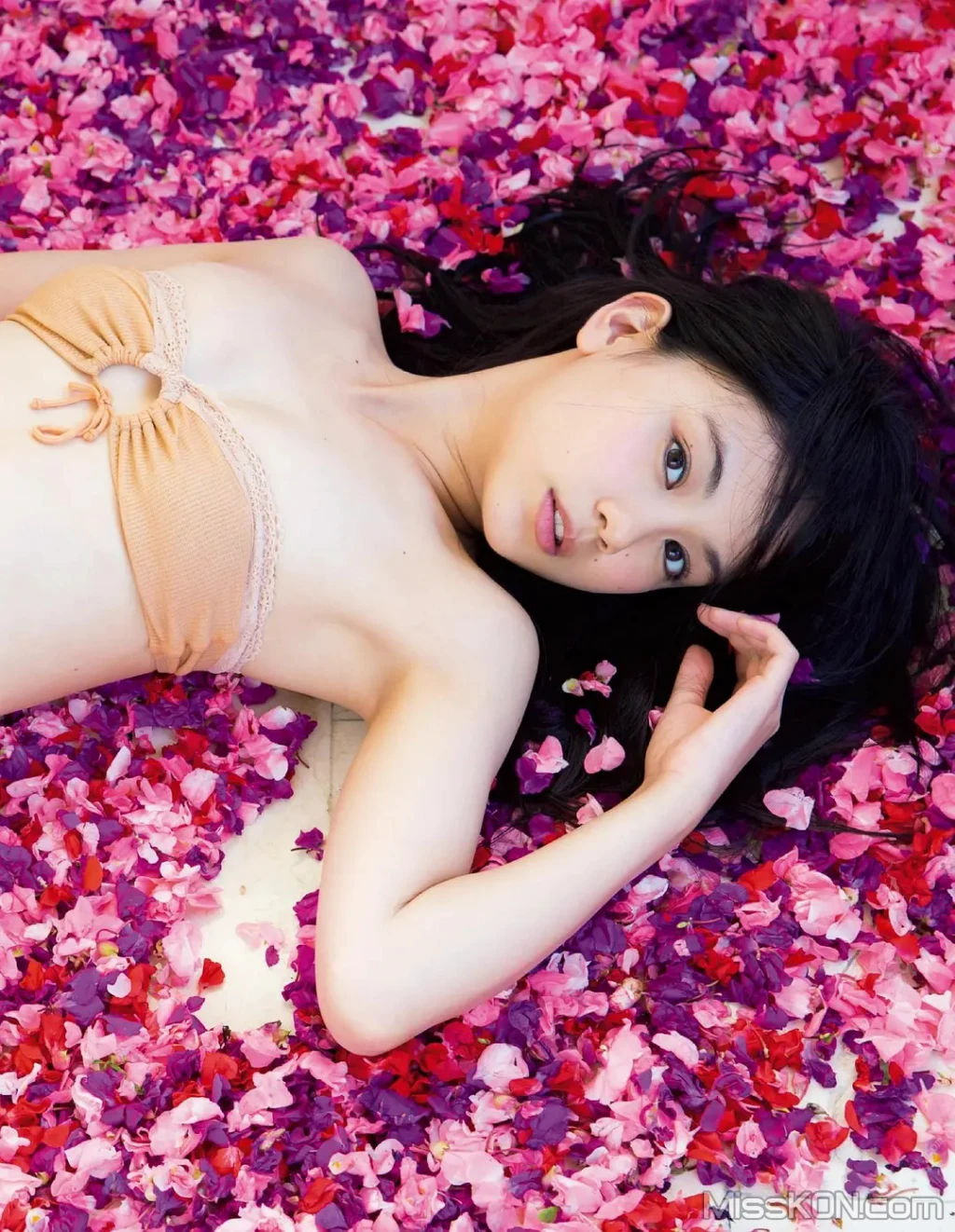 Yui Ito (伊藤優衣): With YUI (82 photos) 5 Yui Ito (伊藤優衣): With YUI (82 photos) 5