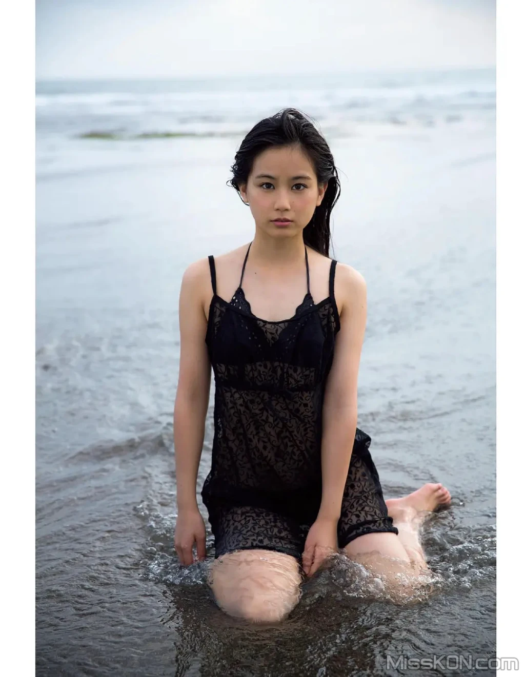 Yui Ito (伊藤優衣): With YUI (82 photos) 15 Yui Ito (伊藤優衣): With YUI (82 photos) 15