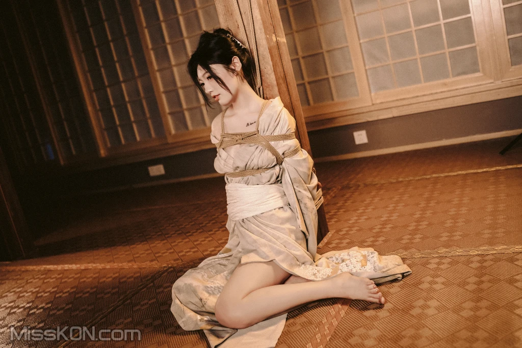 Coser@桃良阿宅: 绳艺 (64 photos) 