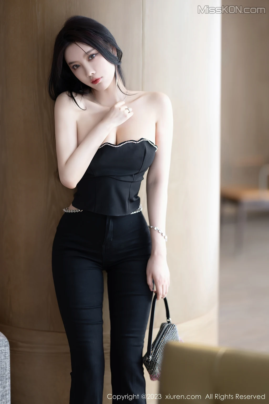 XIUREN No.6863 – 6870 (649 photos) 19 XIUREN No.6863 – 6870 (649 photos) 19
