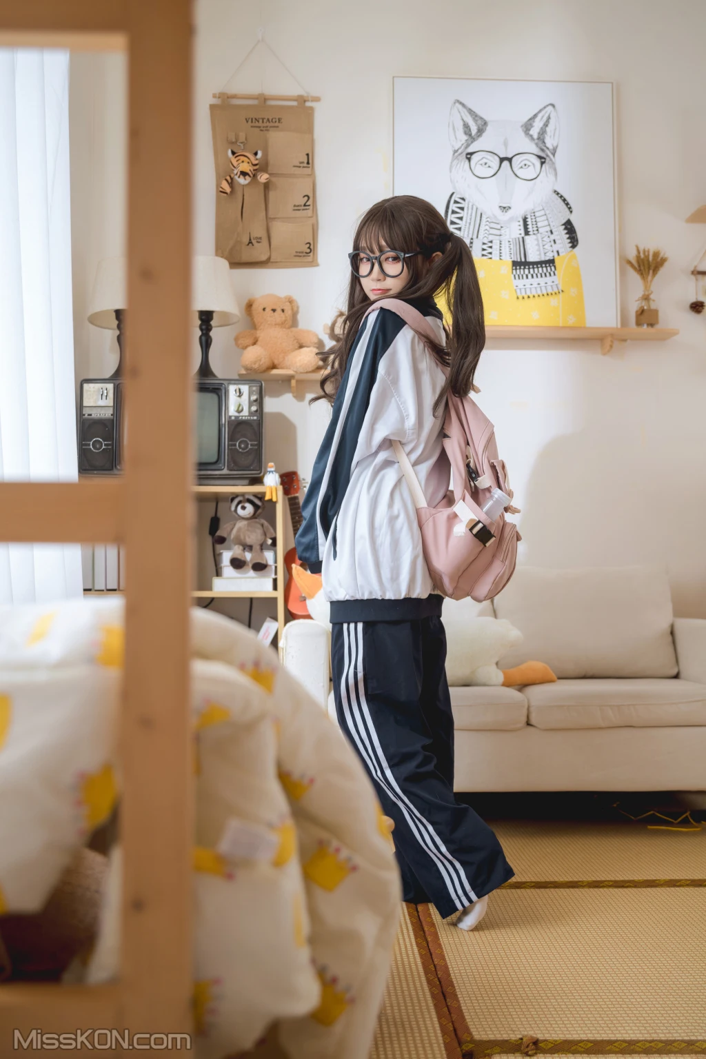 Coser@神沢永莉: 家庭作业 (73 photos) 15 Coser@神沢永莉: 家庭作业 (73 photos) 15