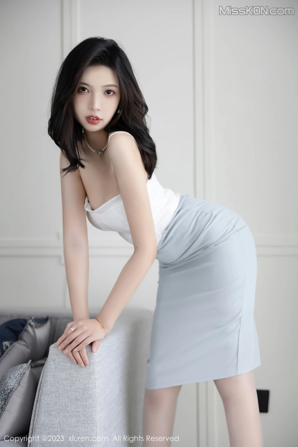 XIUREN No.6895 – 6902 (575 photos) 14 XIUREN No.6895 – 6902 (575 photos) 14