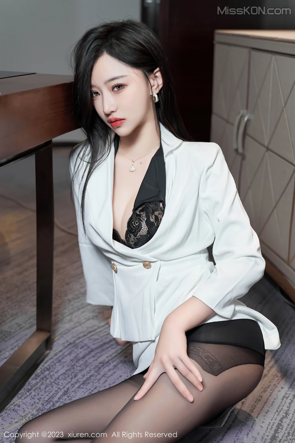 XIUREN No.6895 – 6902 (575 photos) 15 XIUREN No.6895 – 6902 (575 photos) 15