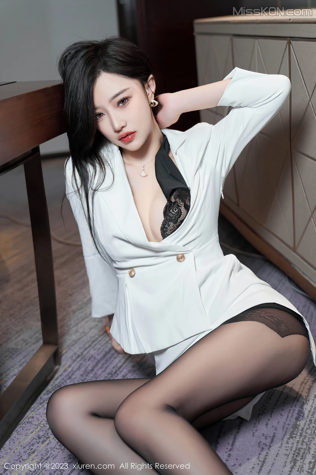 XIUREN No.6895 – 6902 (575 photos) 14 XIUREN No.6895 – 6902 (575 photos) 14