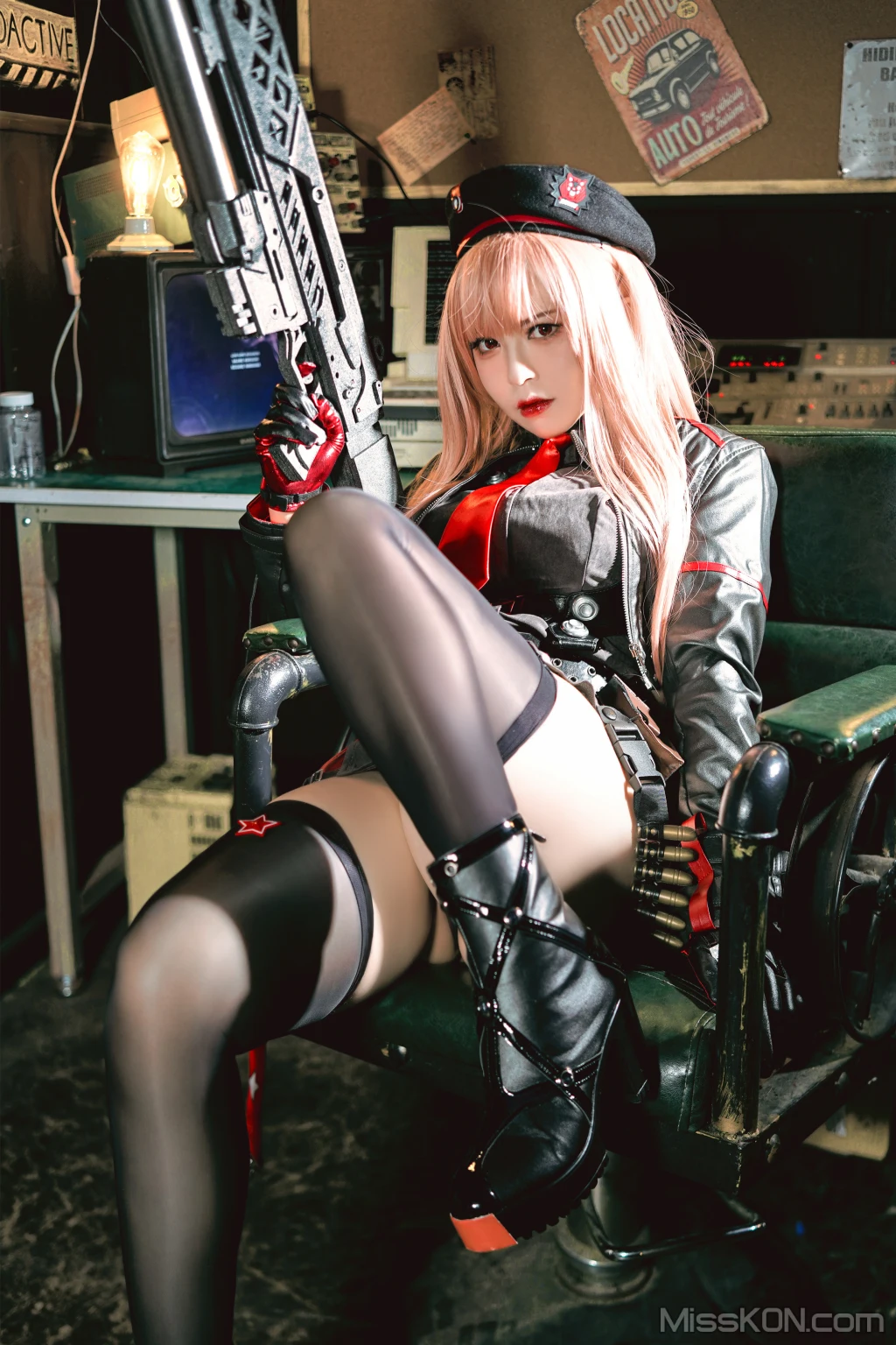 Coser@半半子: NIKKE 拉毗 (54 photos ) 