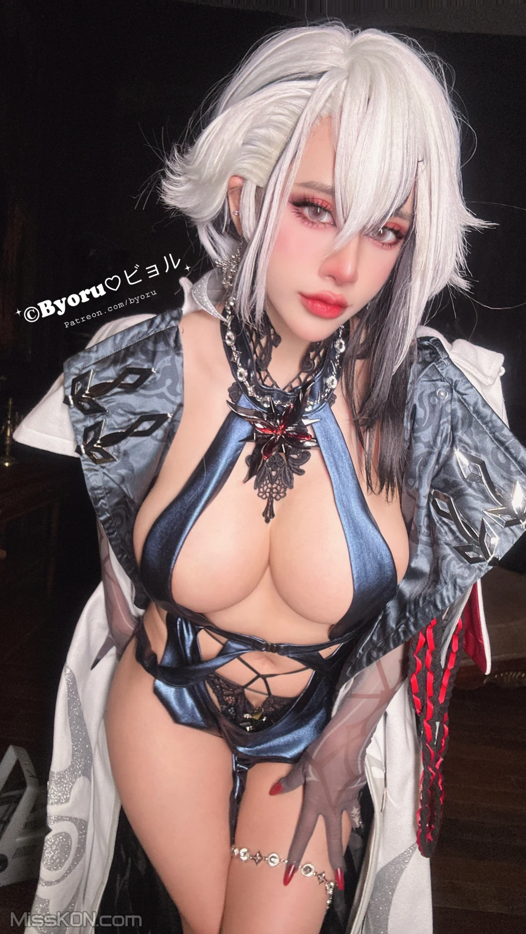 Coser@Byoru: Genshin Impact Arlecchino Dress (94 photos ) 10 Coser@Byoru: Genshin Impact Arlecchino Dress (94 photos ) 10