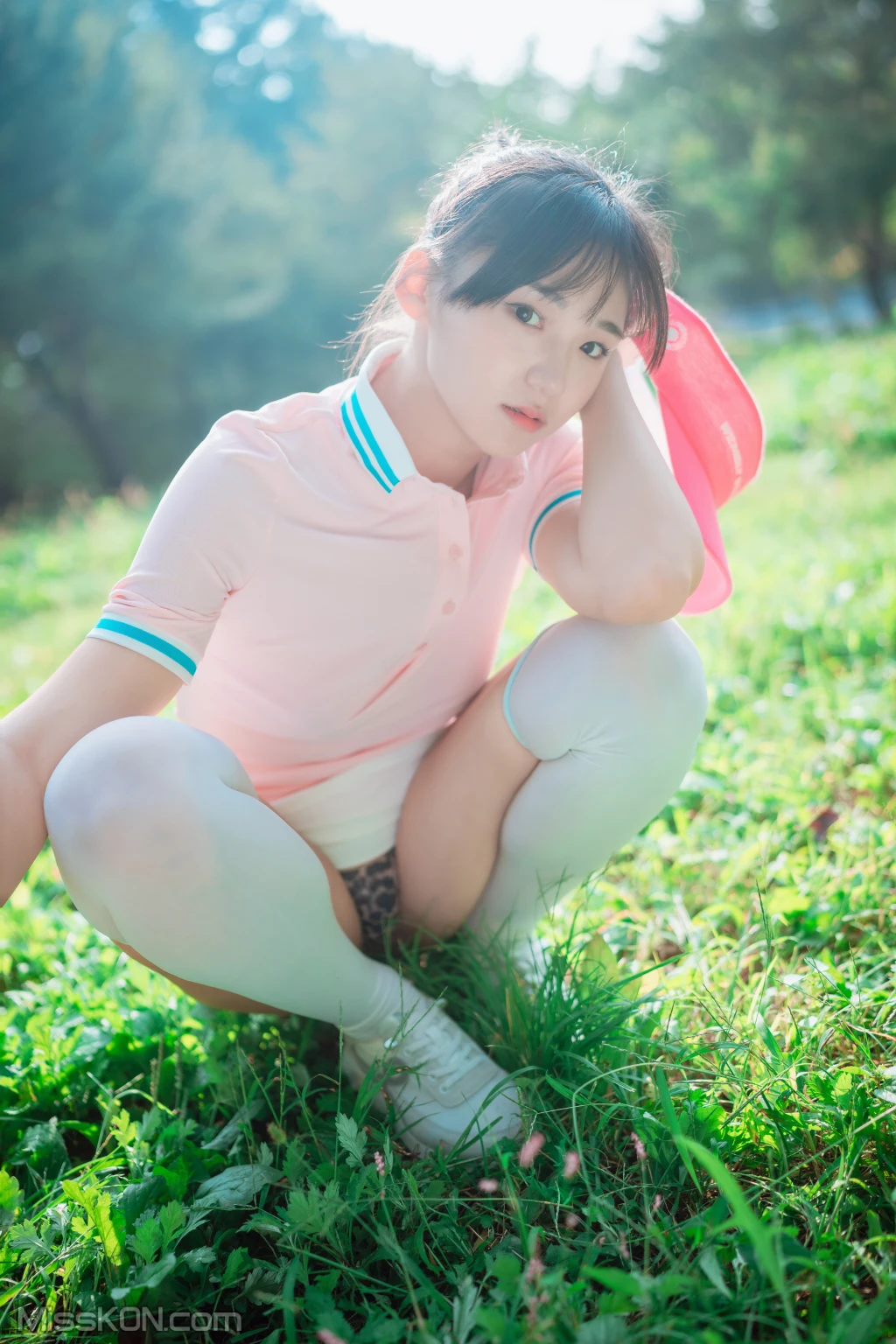 DJAWA Photo – HENDOONG (혠둥이): “On Green” (101 photos) 7 DJAWA Photo – HENDOONG (혠둥이): “On Green” (101 photos) 7