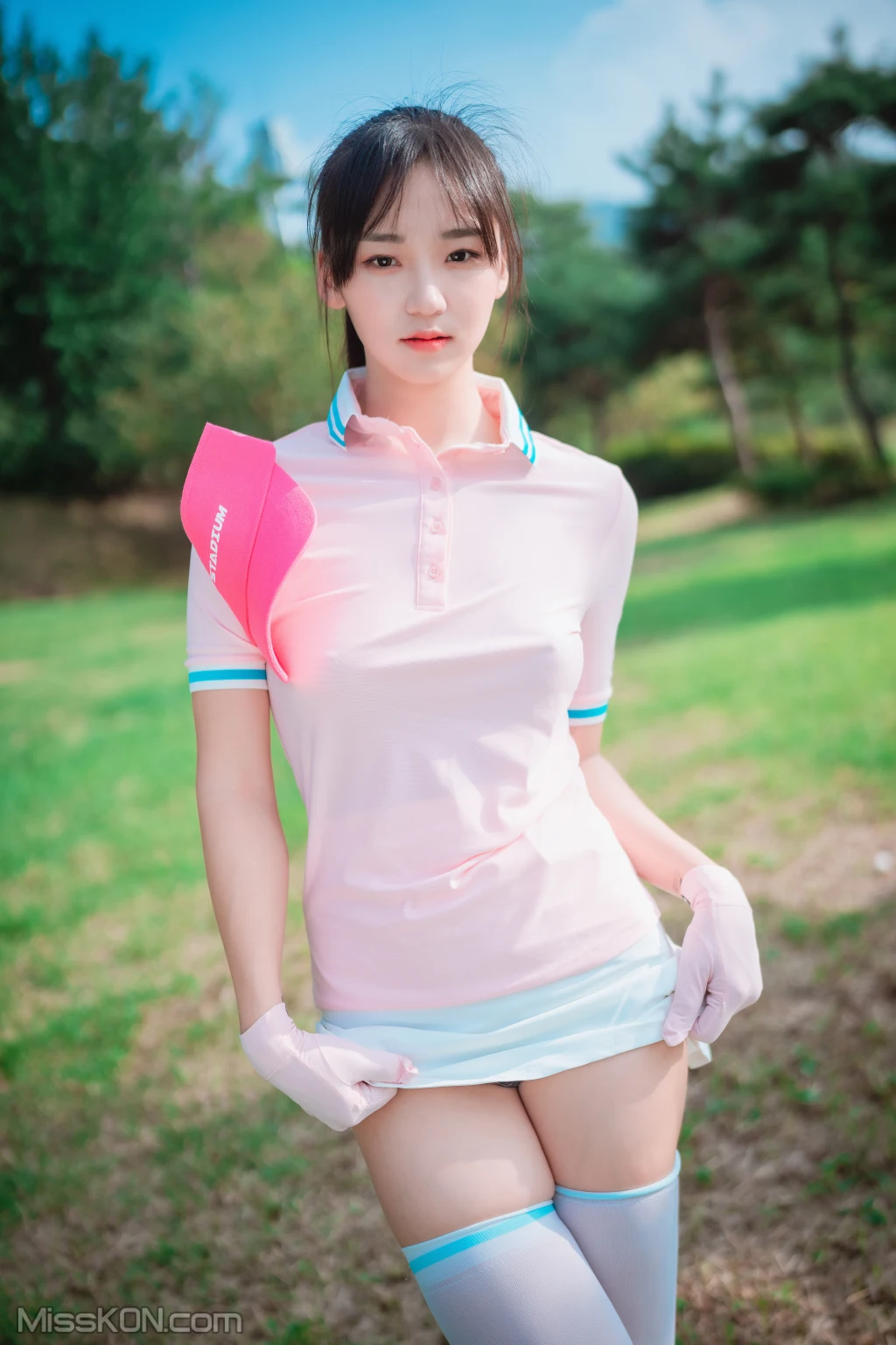 DJAWA Photo – HENDOONG (혠둥이): “On Green” (101 photos) 19 DJAWA Photo – HENDOONG (혠둥이): “On Green” (101 photos) 19