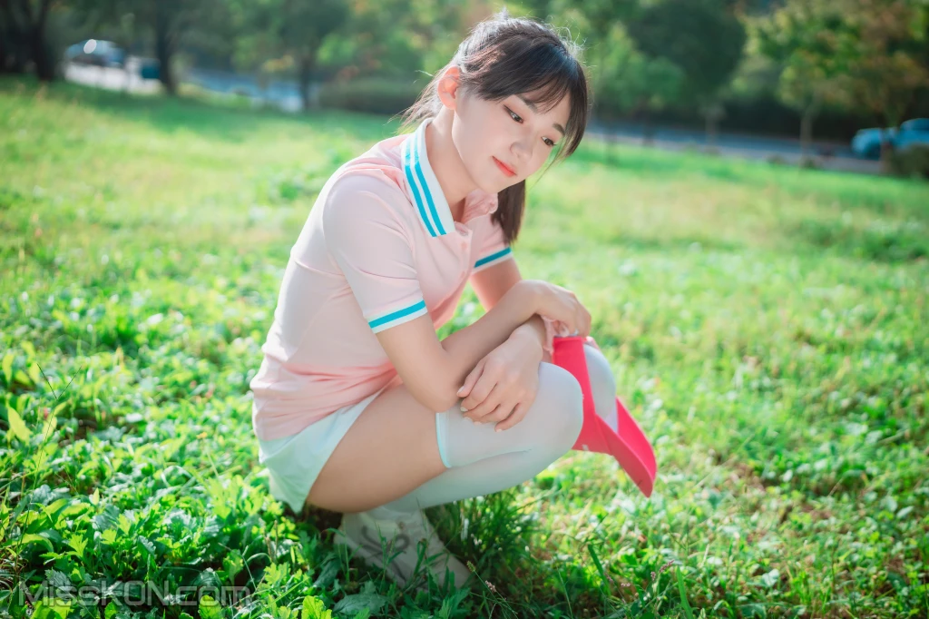 DJAWA Photo – HENDOONG (혠둥이): “On Green” (101 photos) 6 DJAWA Photo – HENDOONG (혠둥이): “On Green” (101 photos) 6