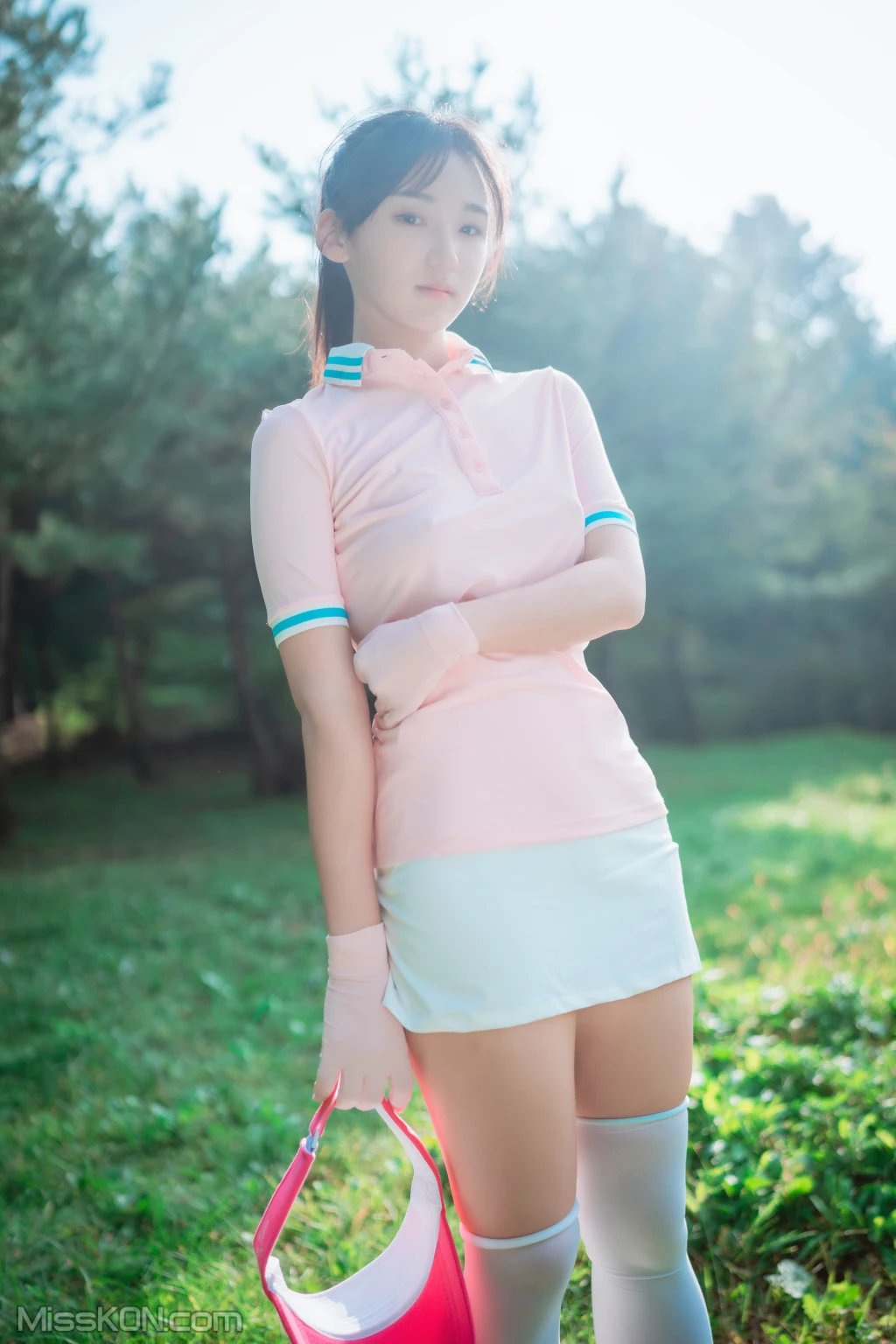 DJAWA Photo – HENDOONG (혠둥이): “On Green” (101 photos) 13 DJAWA Photo – HENDOONG (혠둥이): “On Green” (101 photos) 13