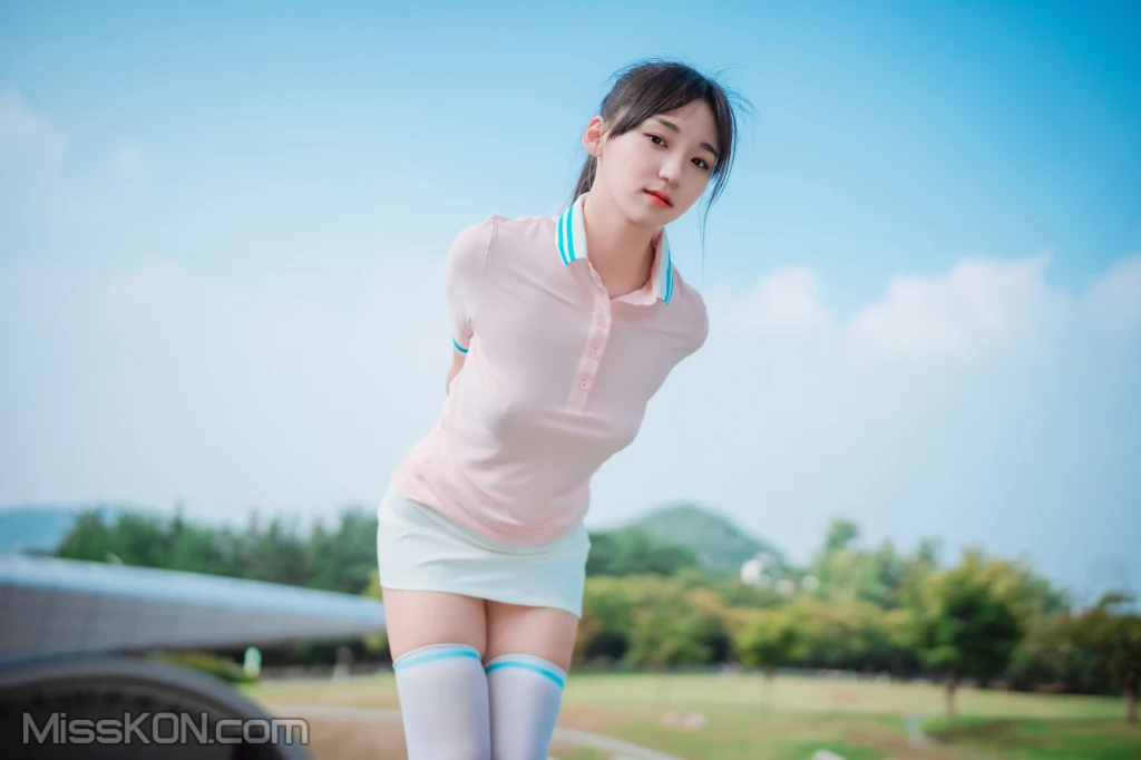 DJAWA Photo – HENDOONG (혠둥이): “On Green” (101 photos) 14 DJAWA Photo – HENDOONG (혠둥이): “On Green” (101 photos) 14