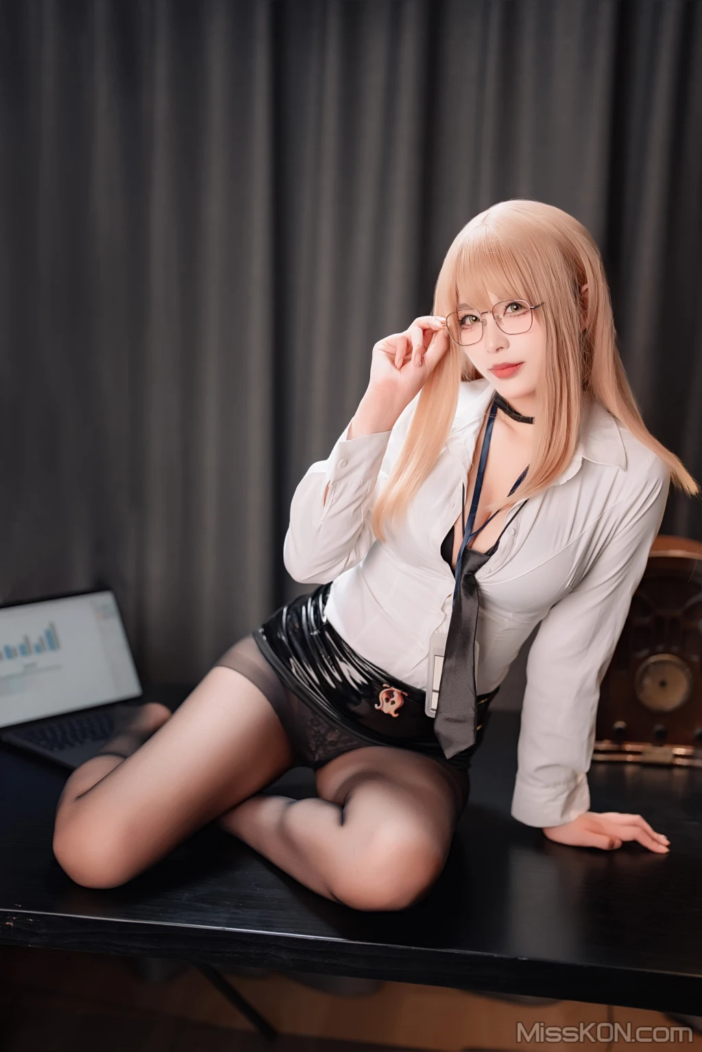 Coser@轩萧学姐: 艾玛OL (176 photos ) 12 Coser@轩萧学姐: 艾玛OL (176 photos ) 12